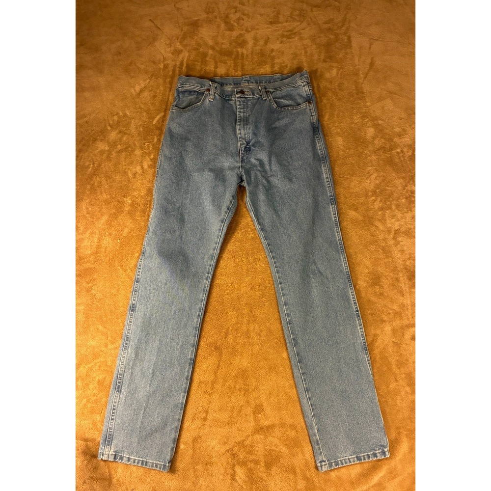 VTG Wrangler Mens Jeans 36 x 36* Light Blue Rugged Wear Cowboy Cut Straight Leg